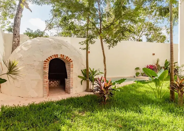 Private Jungle Cool Pool 500 Mbps Wi-fi 3 Bikes King Bed
