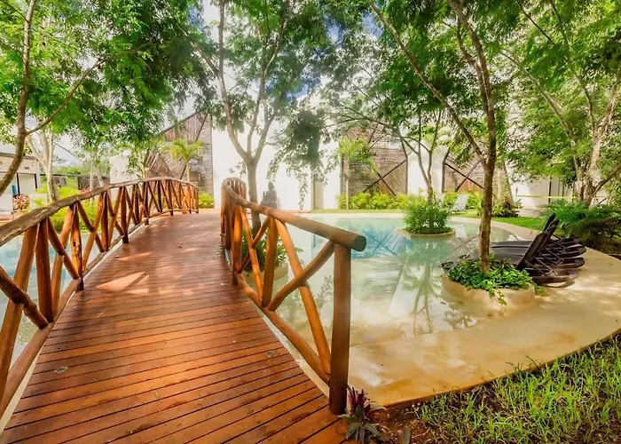 Private Jungle Cool Pool 500 Mbps Wi-fi 3 Bikes King Bed